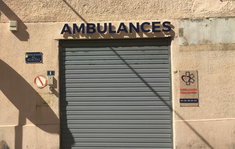 Enseigne lettres pvc