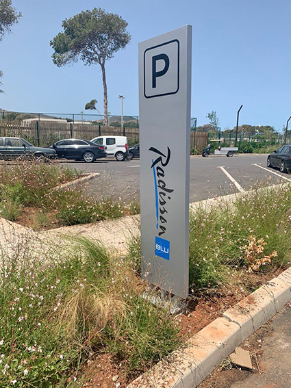 Totem signalétique